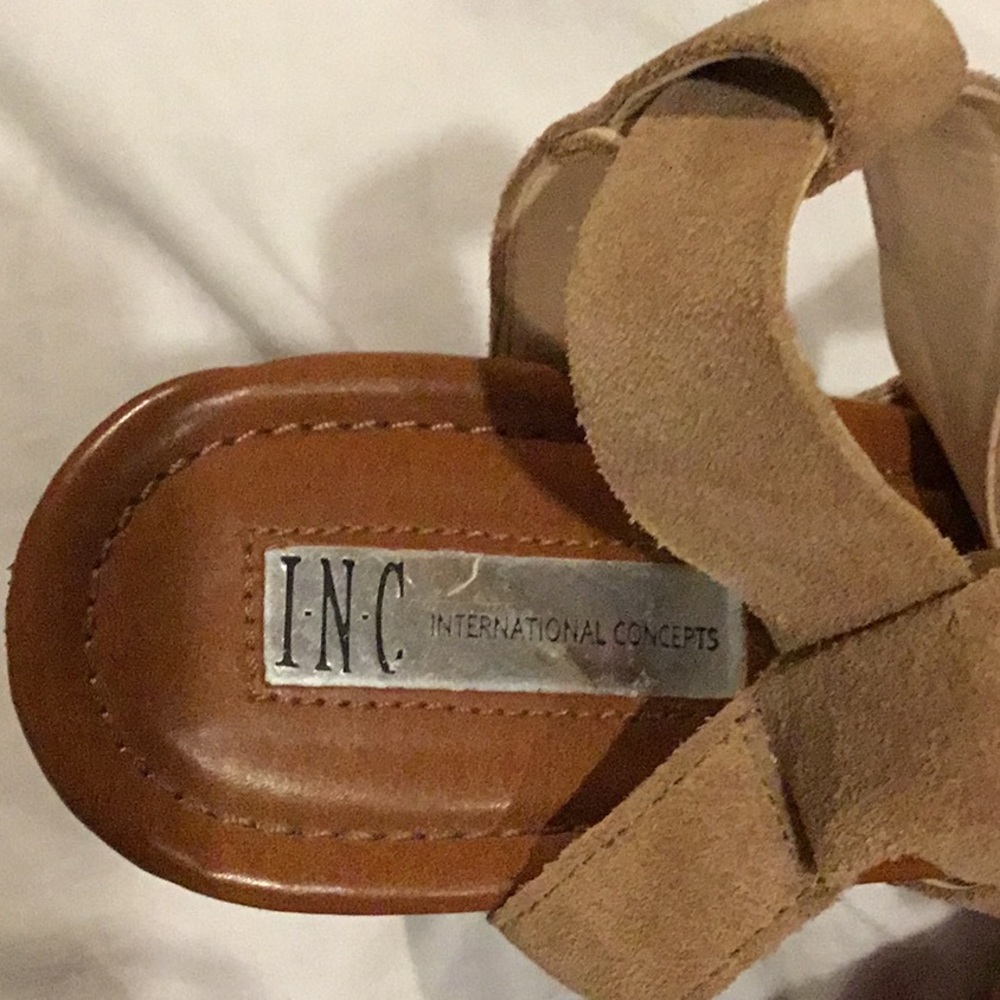 INC INTERNATIONAL CONCEPT strap heels - Picture 5 of 8